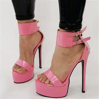 Обувь SHOFOO/ Модные женские босоножки на высоком каблуке. Высота каблука около 15 см. Лакированная кожа. Летняя женская обувь. Показ мод.